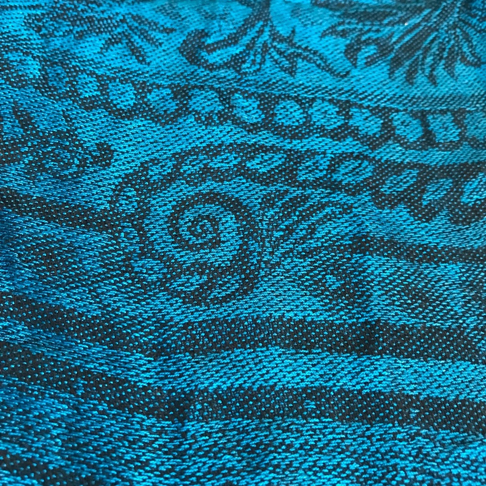 Scarf bundle - Picture 7 of 7